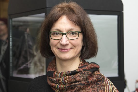 Dorothee Bienert, freie Kuratorin und Jury-Mitglied für den Neuköllner Kunstpreis